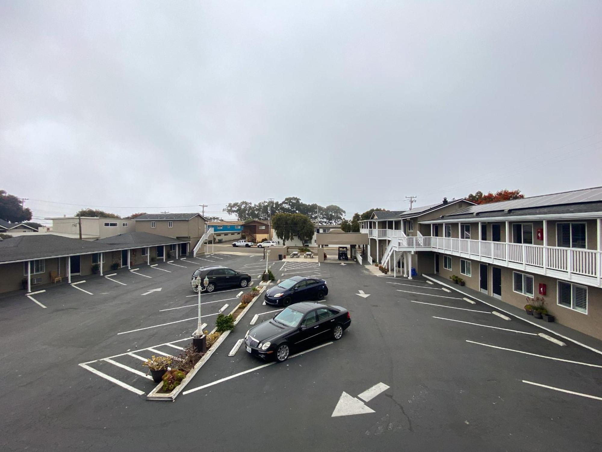 Rockview Inn And Suites Morro Bay Exterior photo